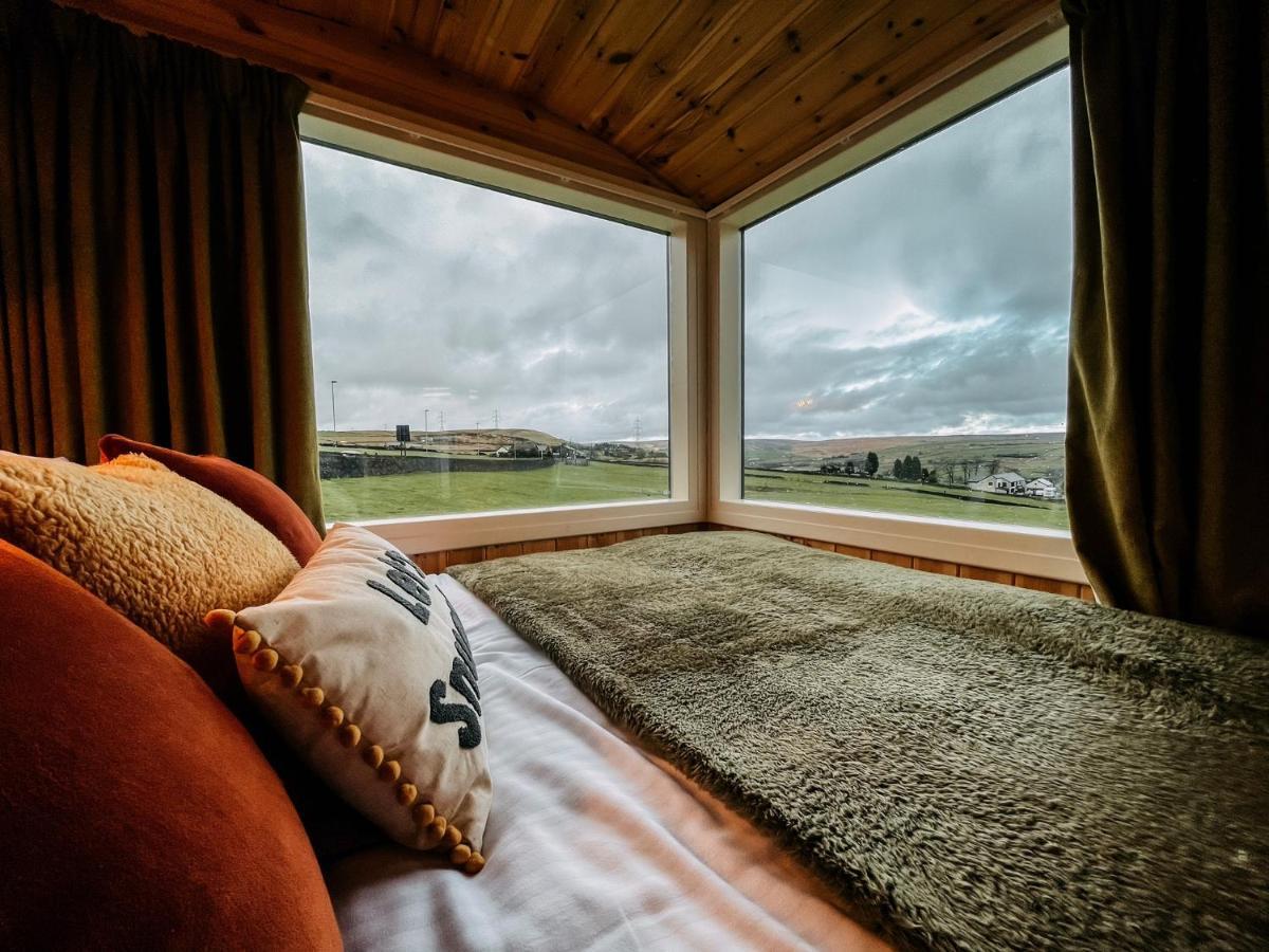Grains Bar Hotel Олдхам Экстерьер фото
