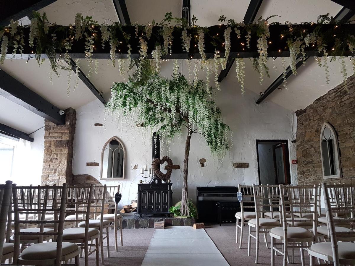 Grains Bar Hotel Олдхам Экстерьер фото