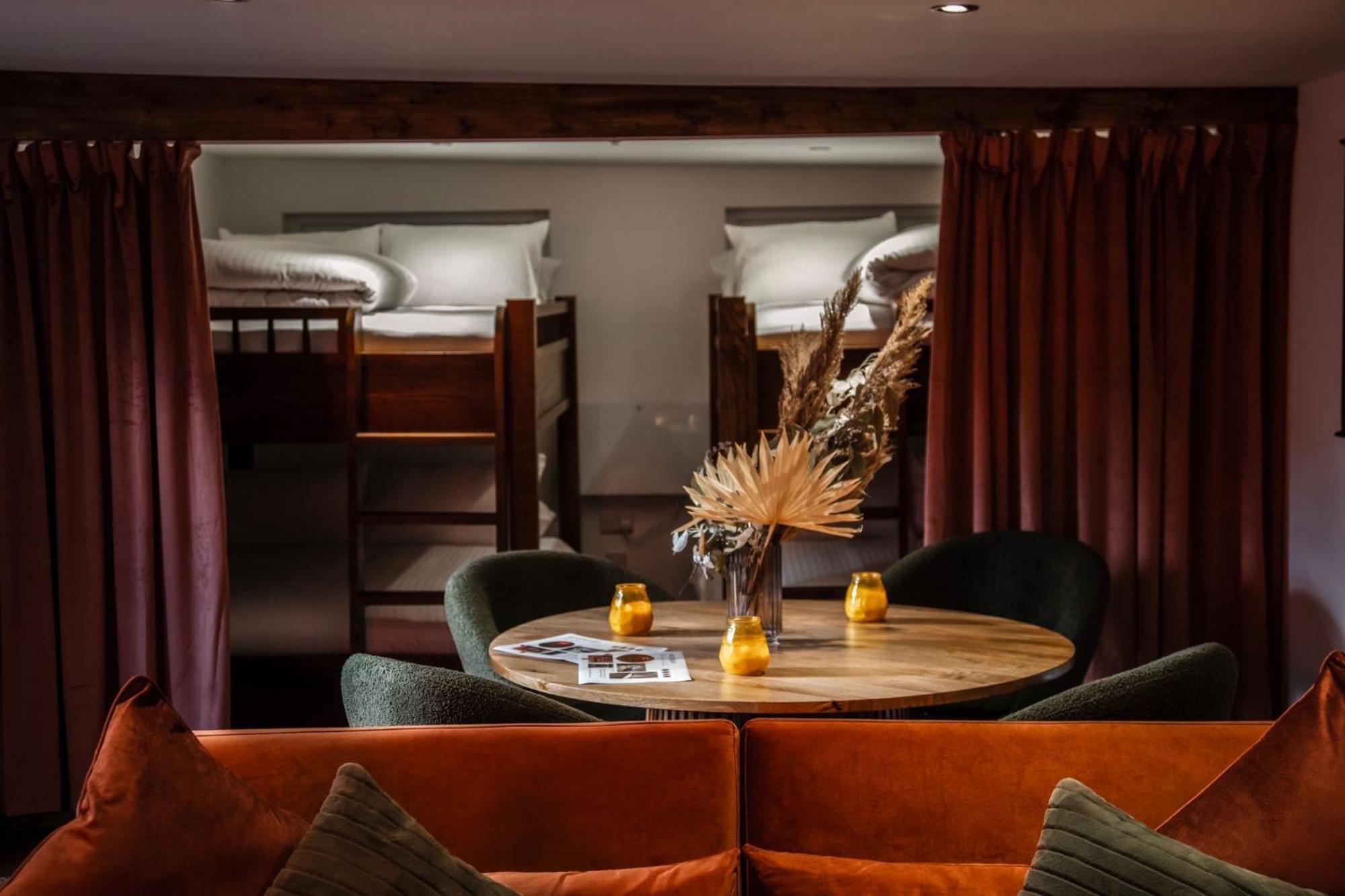 Grains Bar Hotel Олдхам Экстерьер фото