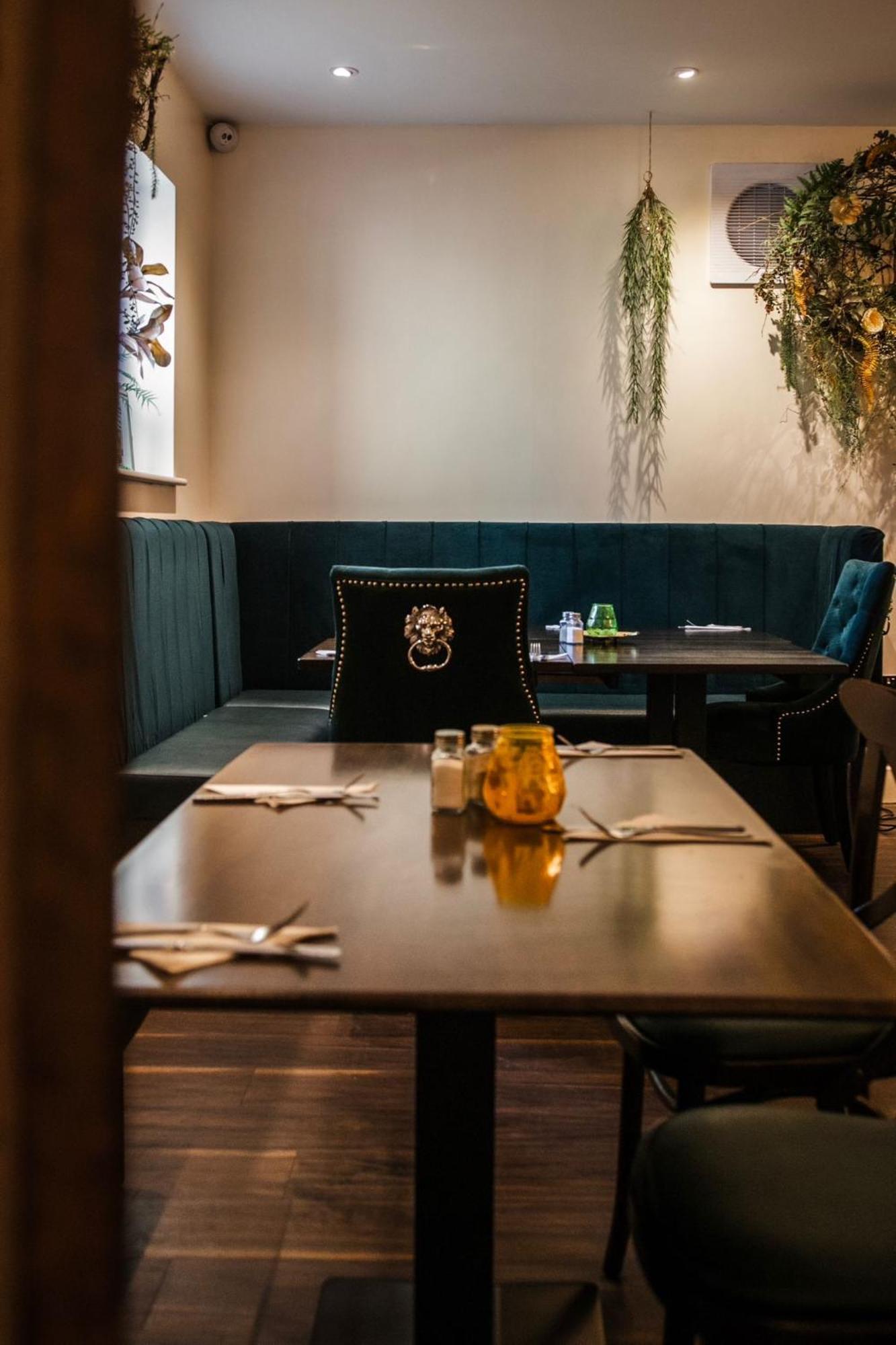 Grains Bar Hotel Олдхам Экстерьер фото