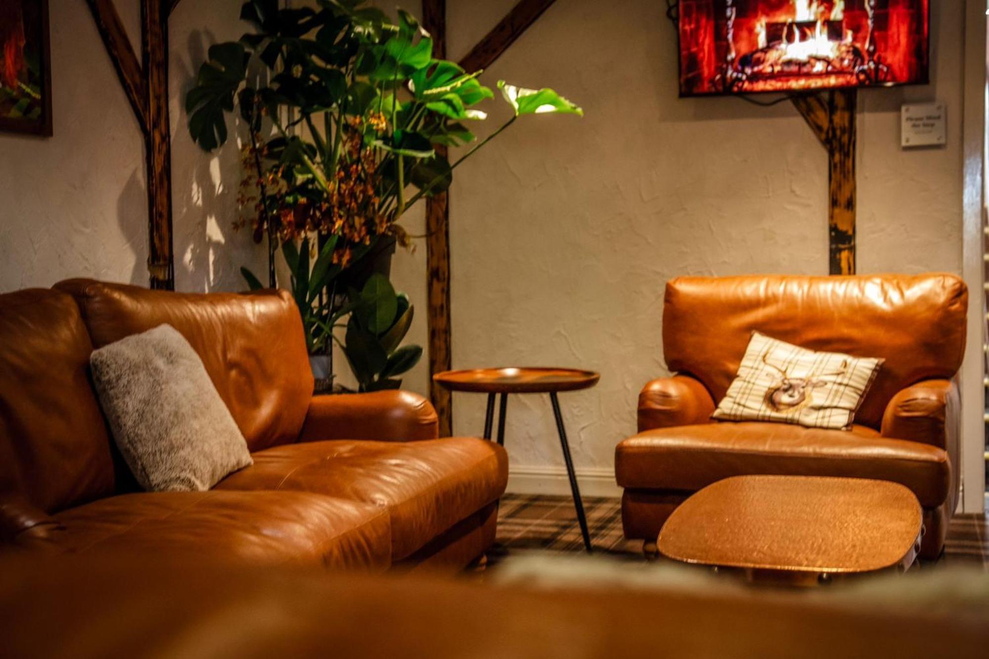 Grains Bar Hotel Олдхам Экстерьер фото